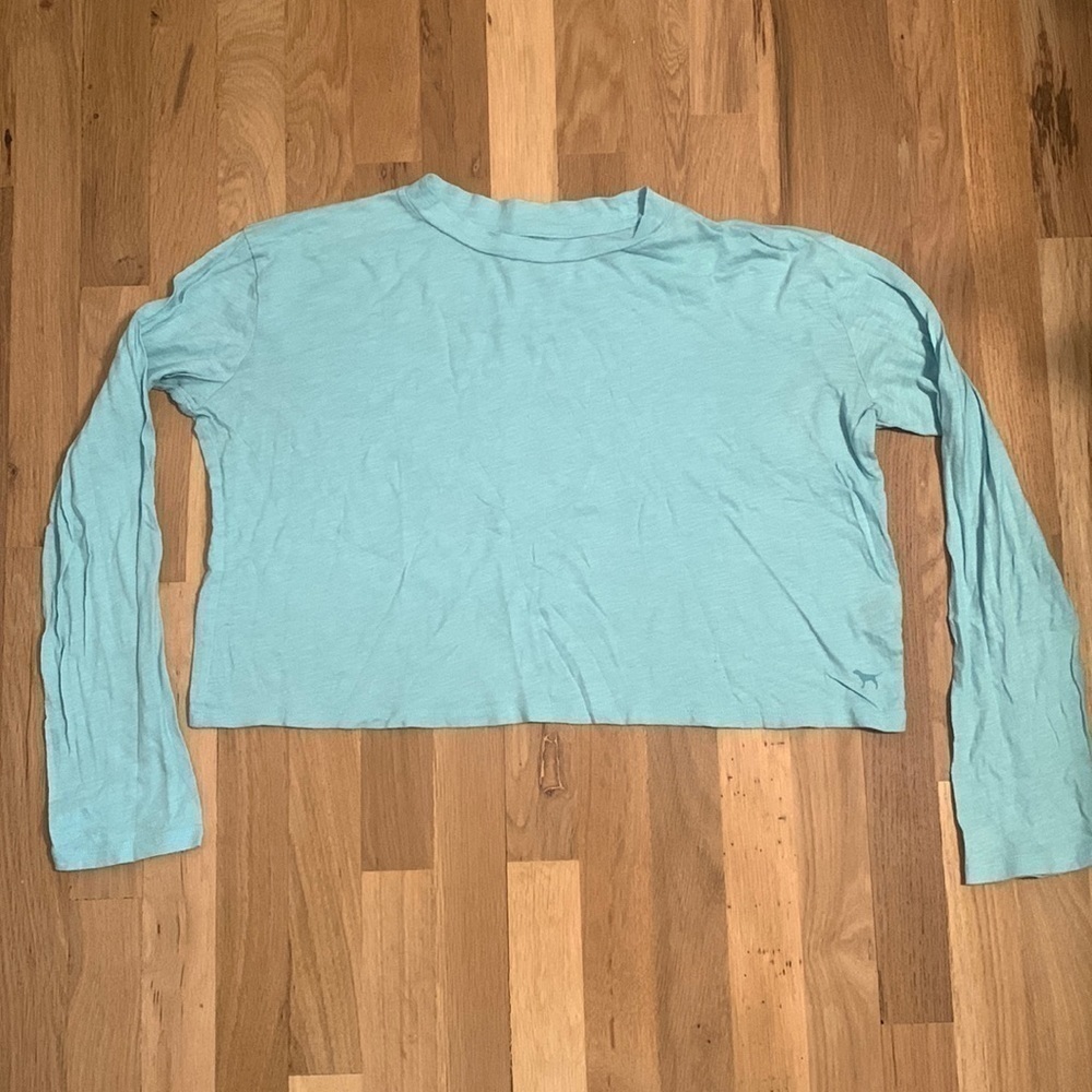 PINK long sleeve crewneck crop top light blue shirt women’s S